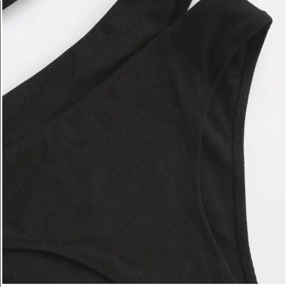 Black Two piece swimsuit - Picture 3 of 12